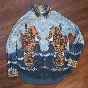 Burberry Seahorse Aquatic Chic Feminine Workcore Silk Button-Up Shirt Size 2